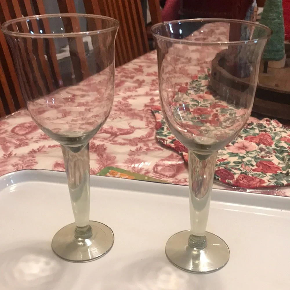 Hand Blown Clear with Subtle Smoke Color Wine/Water Glasses (2)